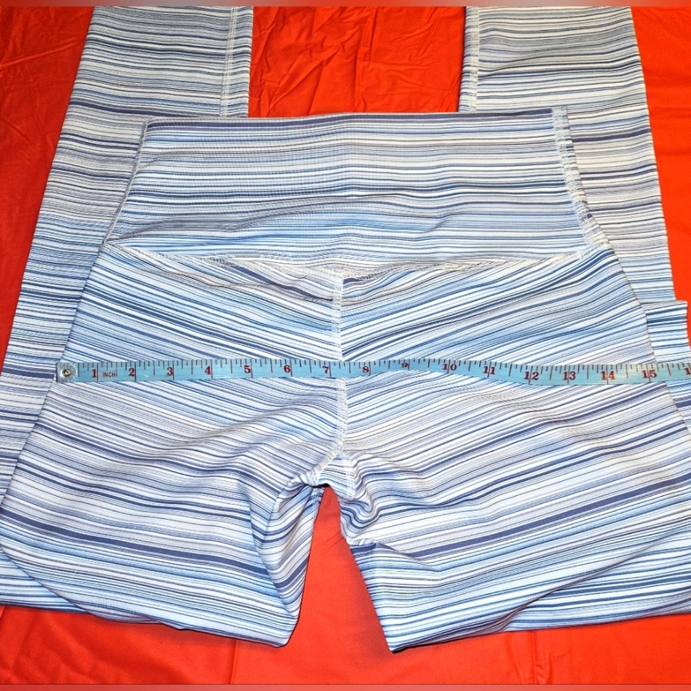 D.Y.I. Define Your Inspiration High Waisted Stripe Leggings szM Blue Gray White - Picture 8 of 8